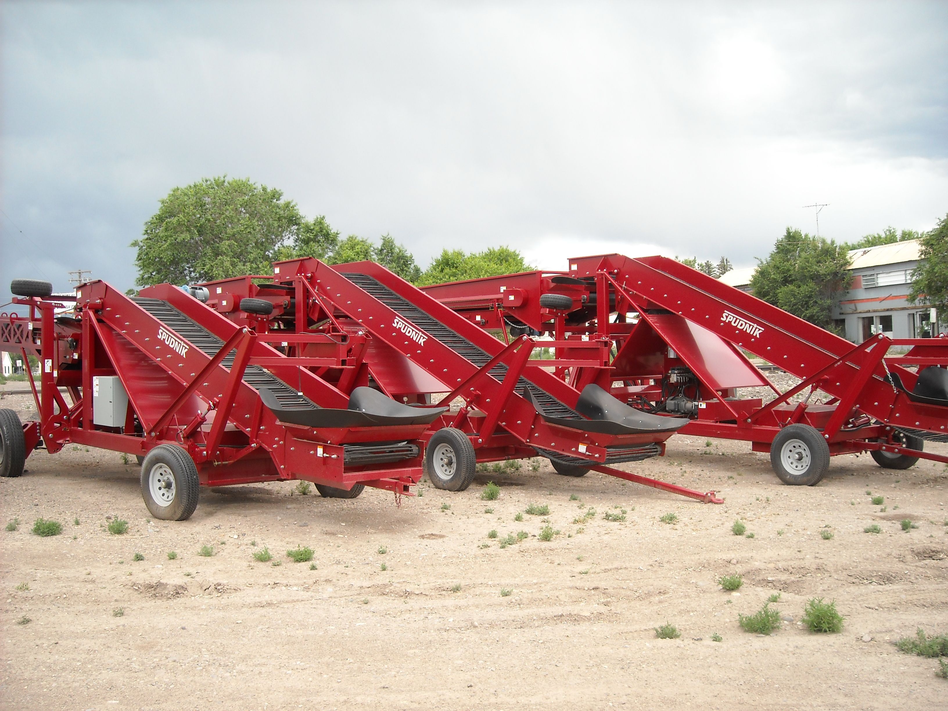 JULY92010/480PILER0559.jpg